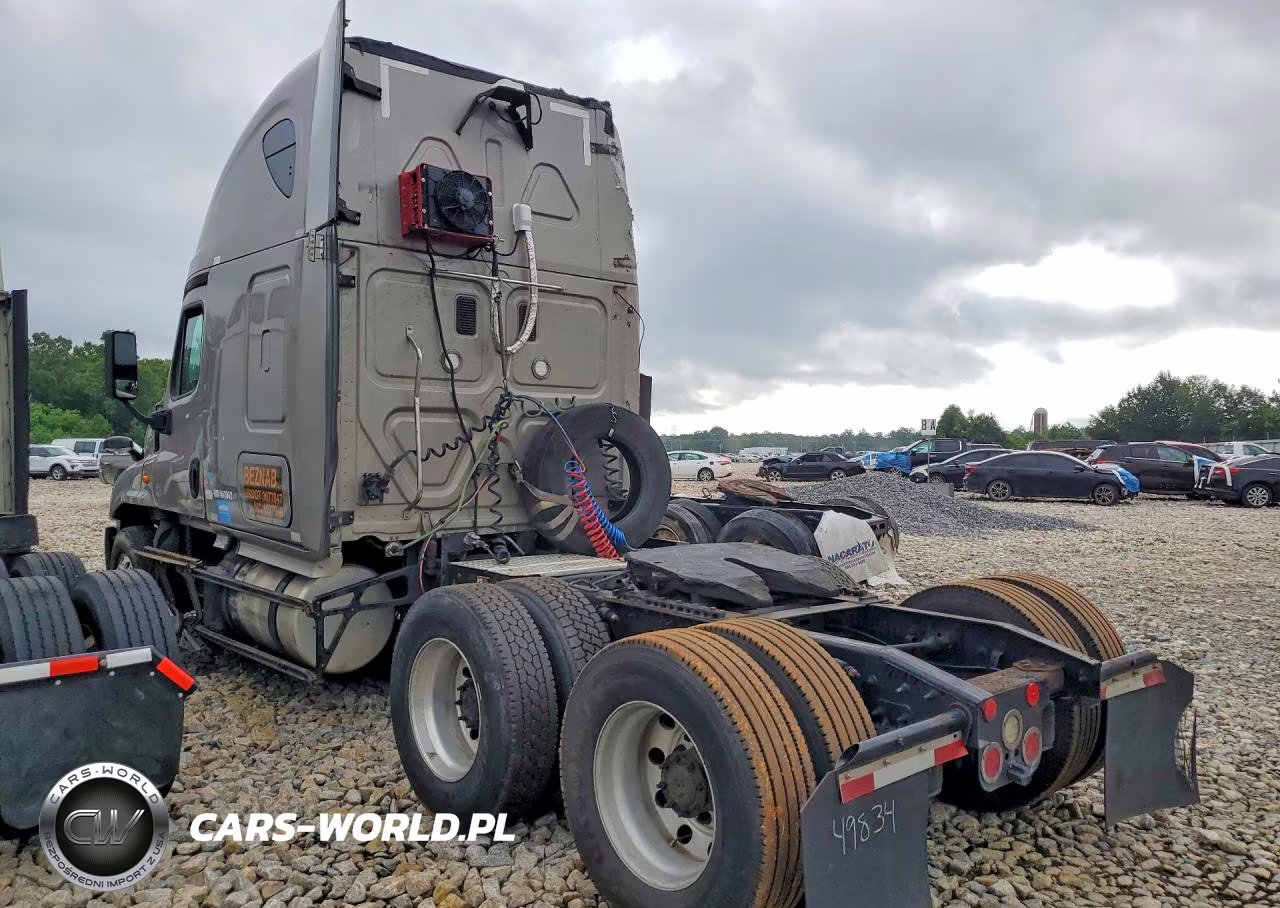 2017 Freightliner Cascadia 125 Semi Truck VIN:1FUJGLDR5HLHF2062 - 2