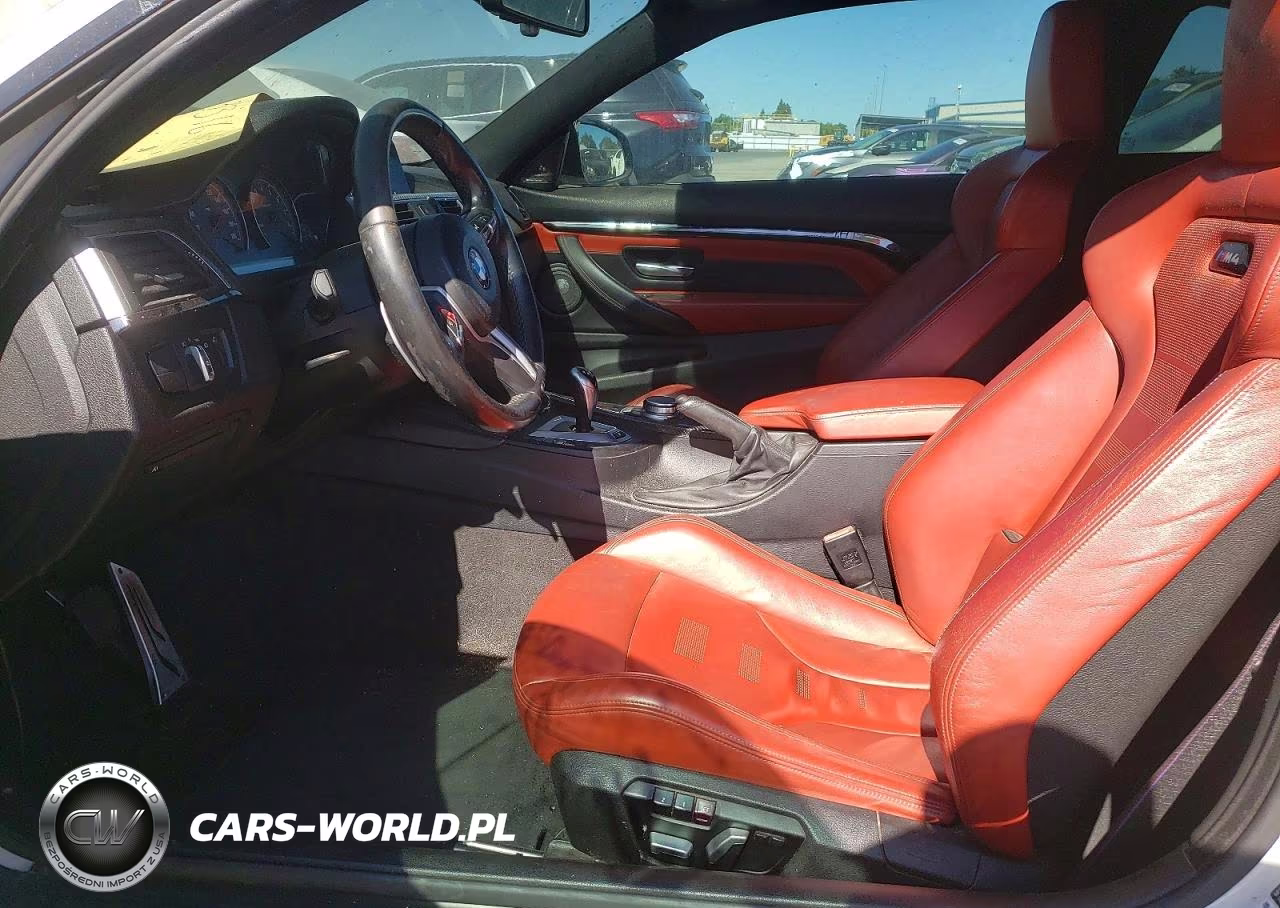 2018 BMW M4 VIN:WBS4Y9C5XJAC86890 - 7