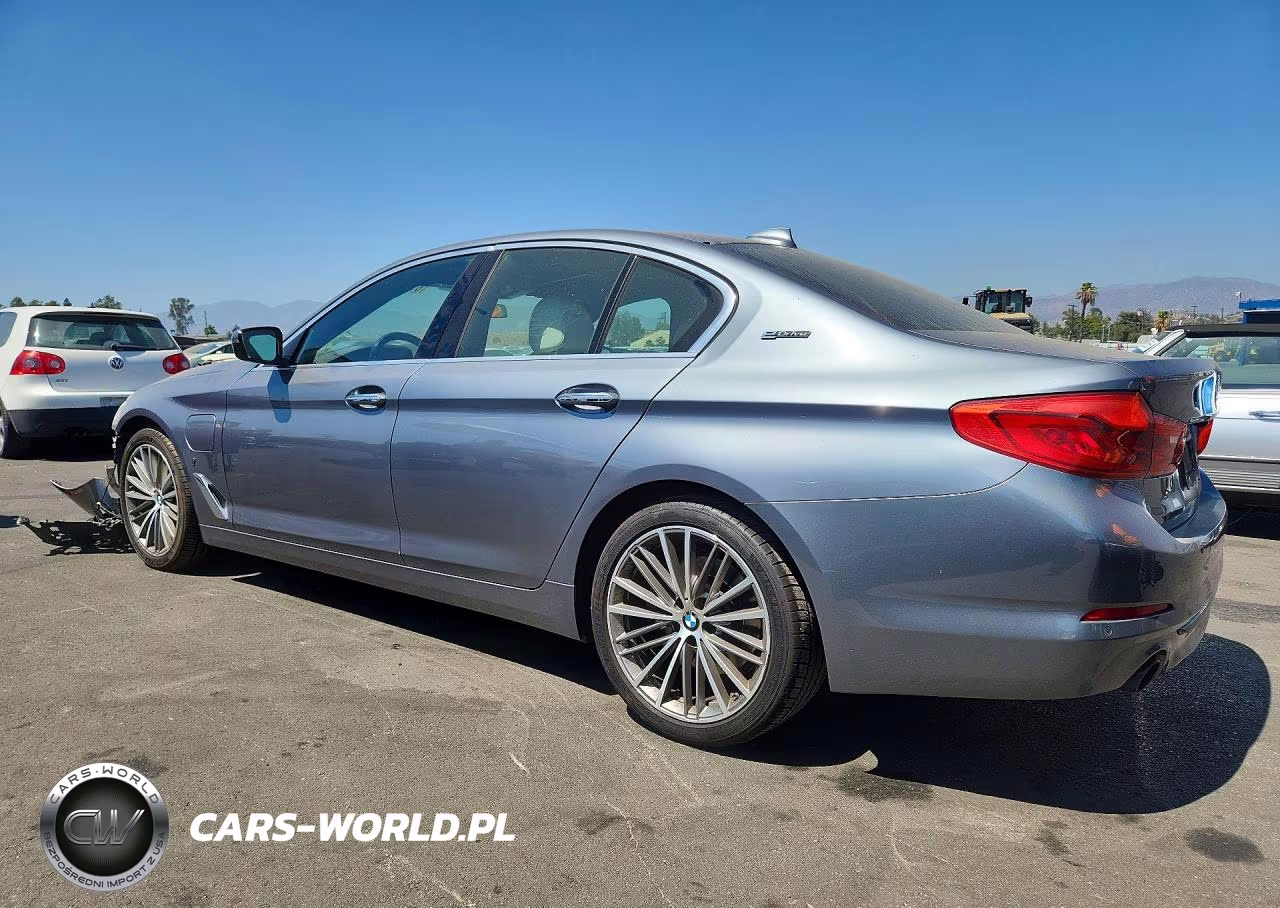 2018 BMW 530E VIN:WBAJA9C57JG622906 - 2