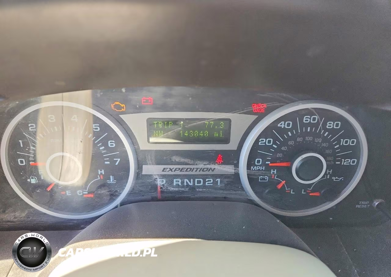 2005 Ford Expedition Eddie Bauer VIN:1FMFU18515LA45647 - 9