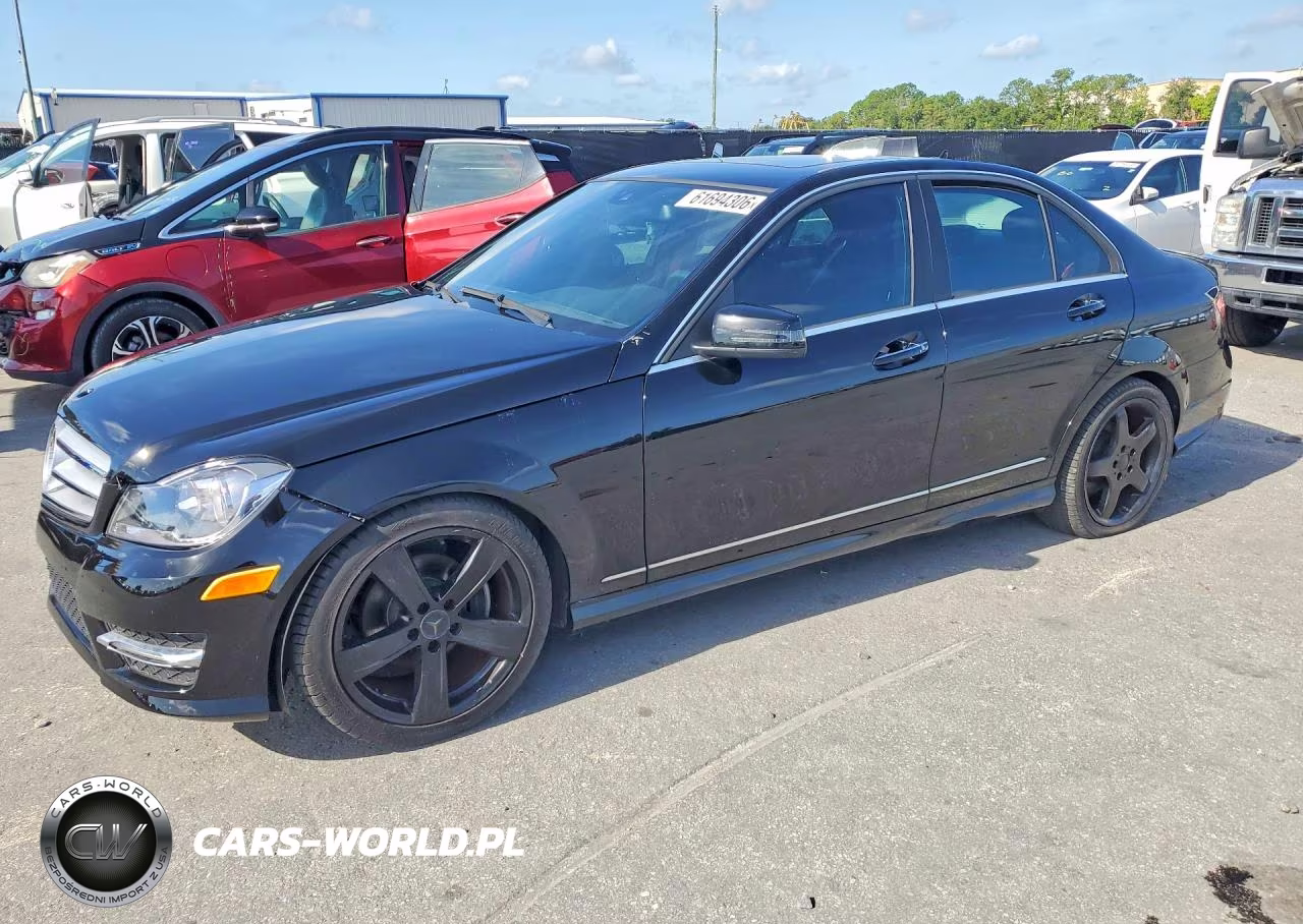 2013 Mercedes-Benz C 250