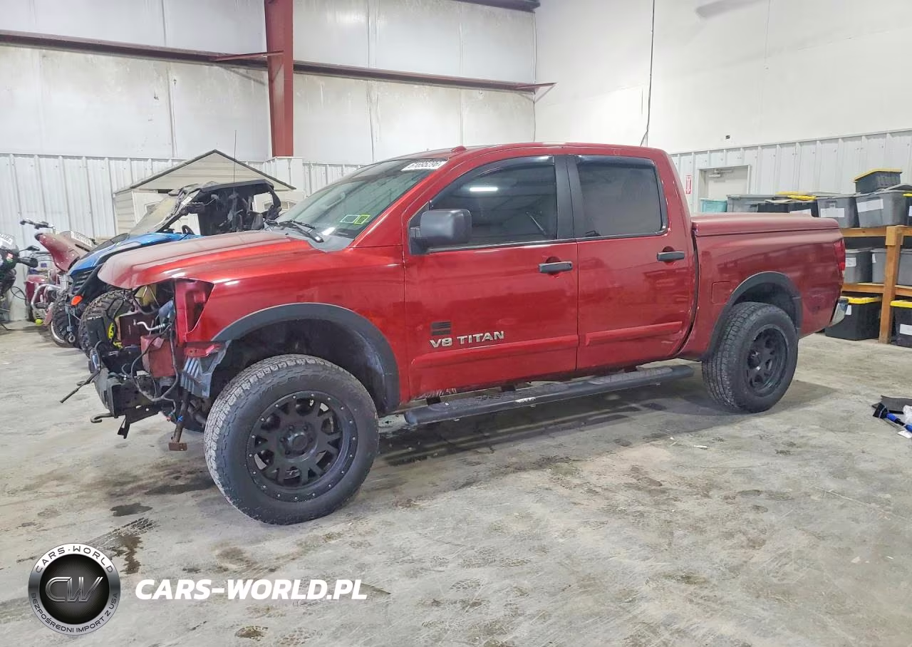 2015 Nissan Titan Sv
