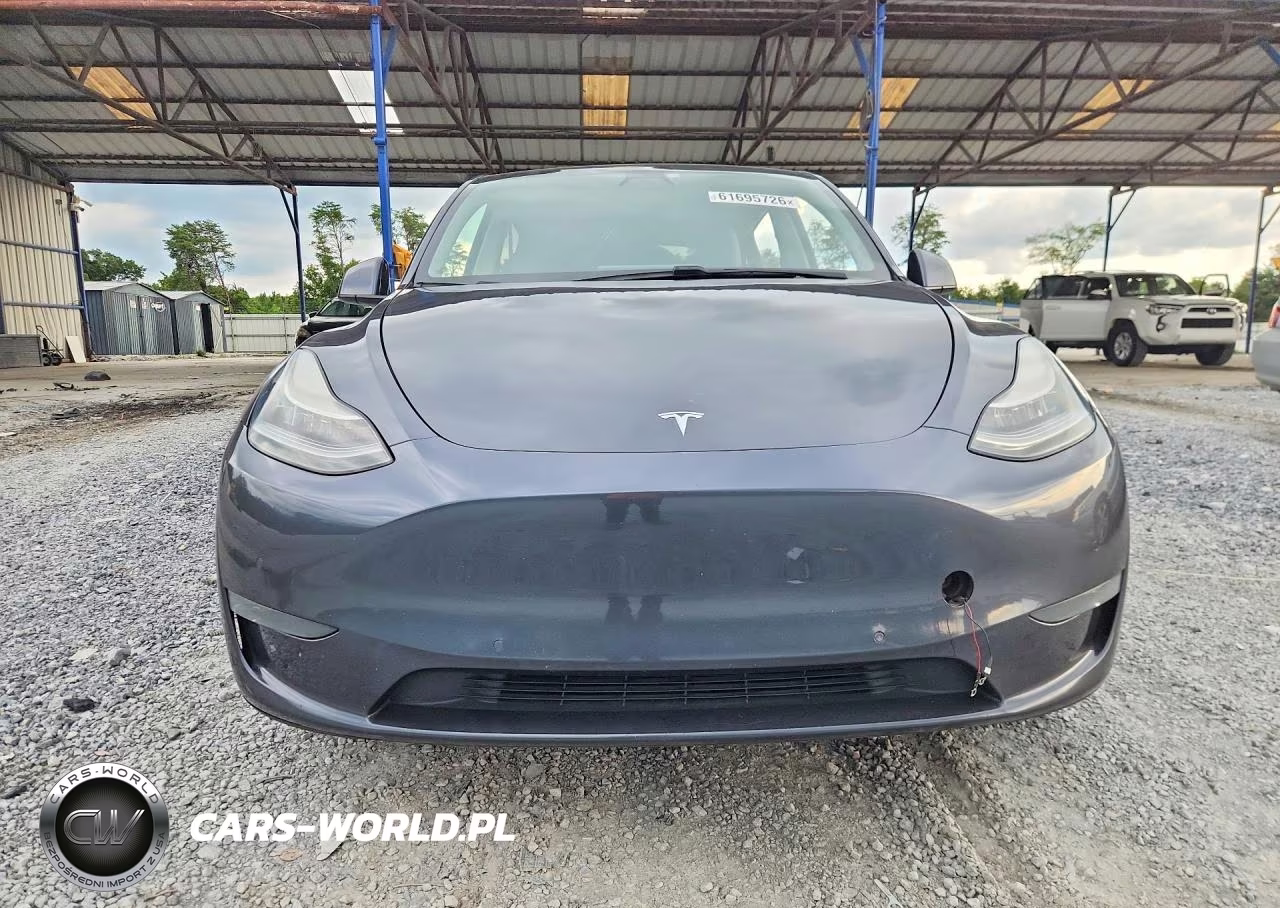 2020 Tesla Model Y VIN:5YJYGDEE4LF049072 - 5
