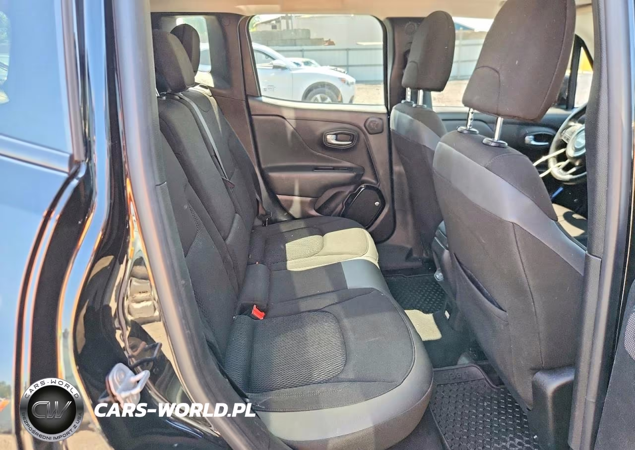 2018 Jeep Renegade Latitude VIN:ZACCJBBBXJPH05310 - 11