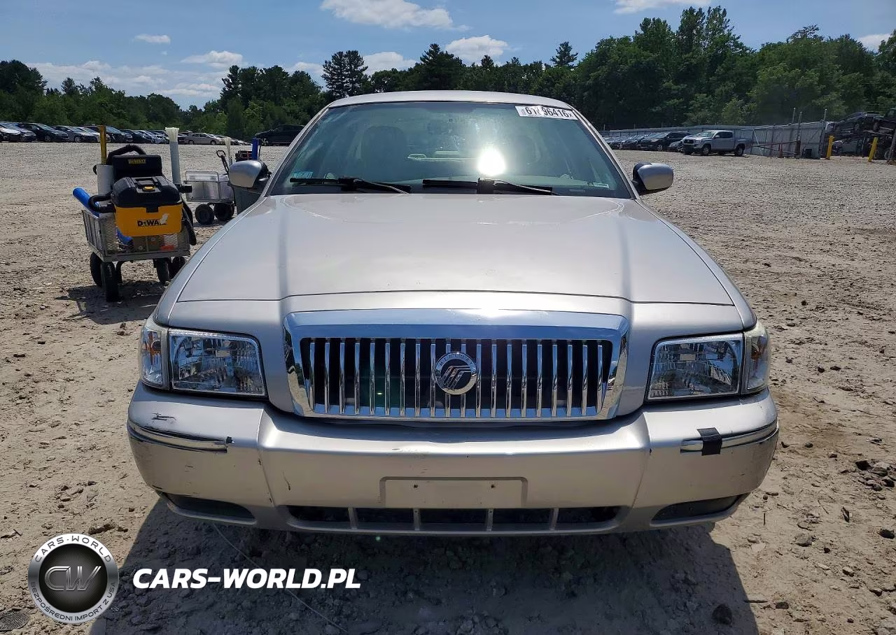 2009 Mercury Grand Marquis Ls VIN:2MEHM75V59X610123 - 5