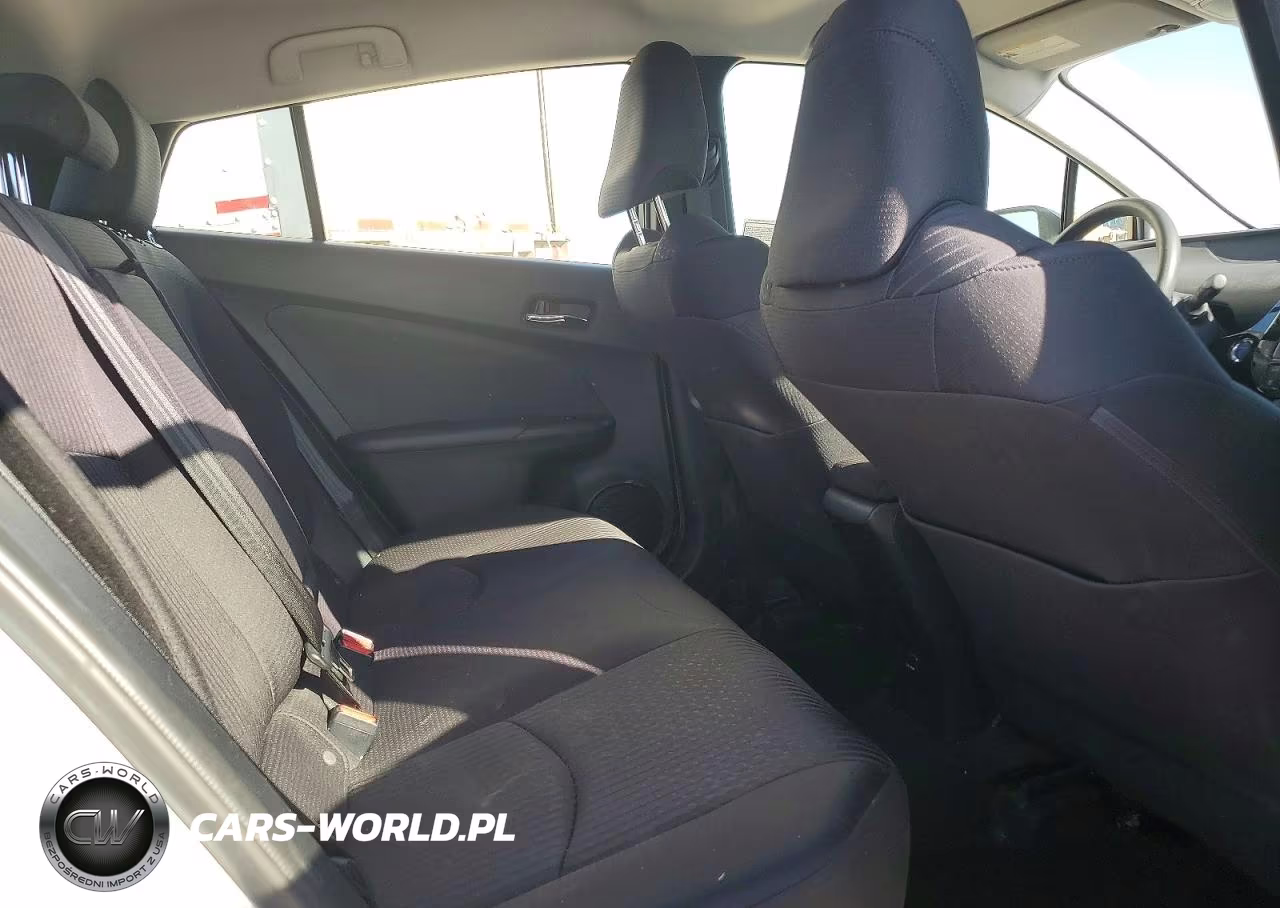 2016 Toyota Prius Two VIN:JTDKBRFU6G3003723 - 10