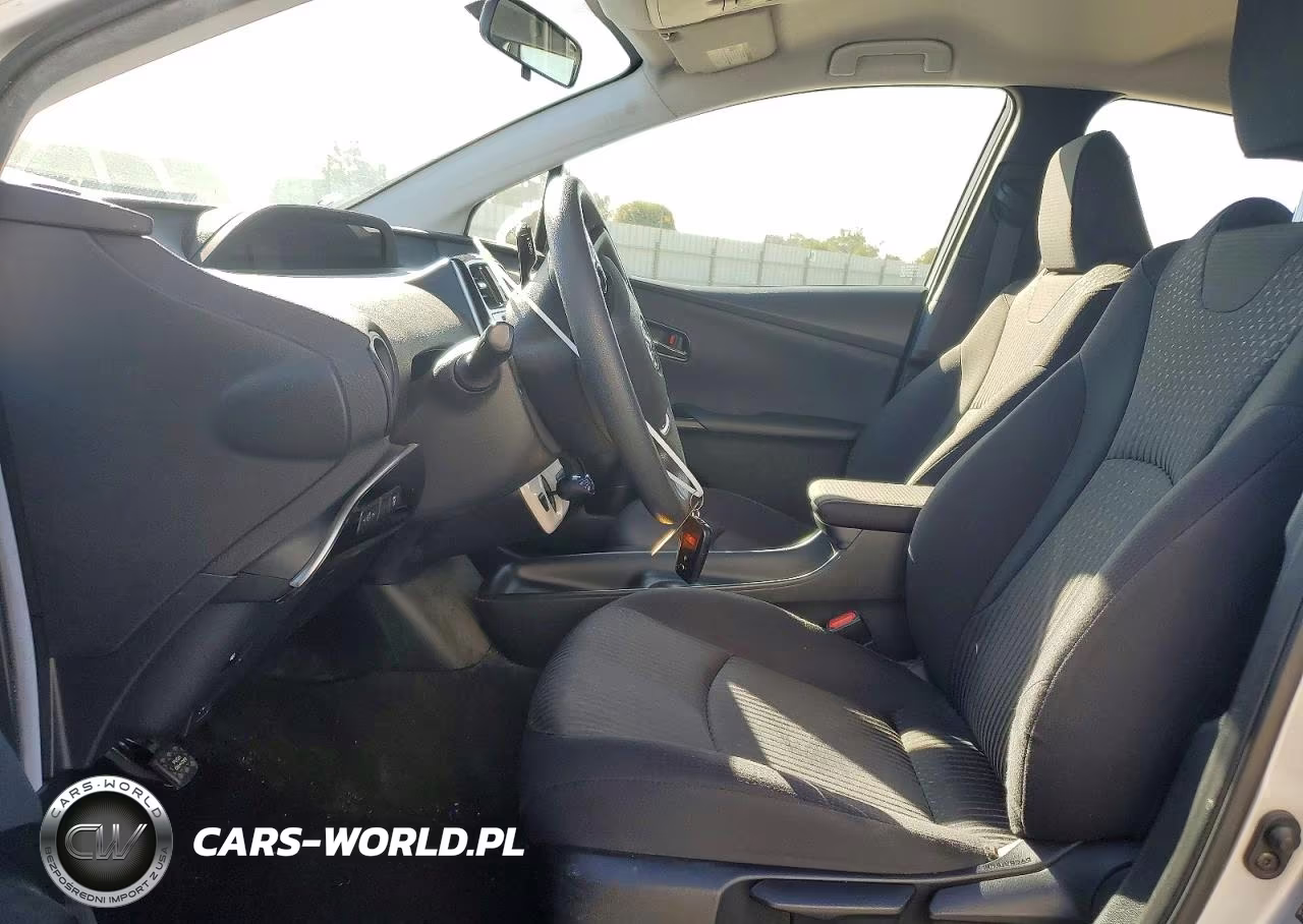 2016 Toyota Prius Two VIN:JTDKBRFU6G3003723 - 7