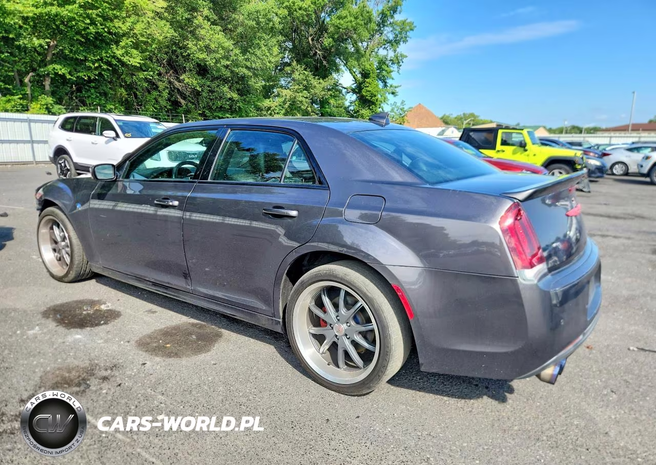 2018 Chrysler 300 S VIN:2C3CCABT6JH120436 - 2
