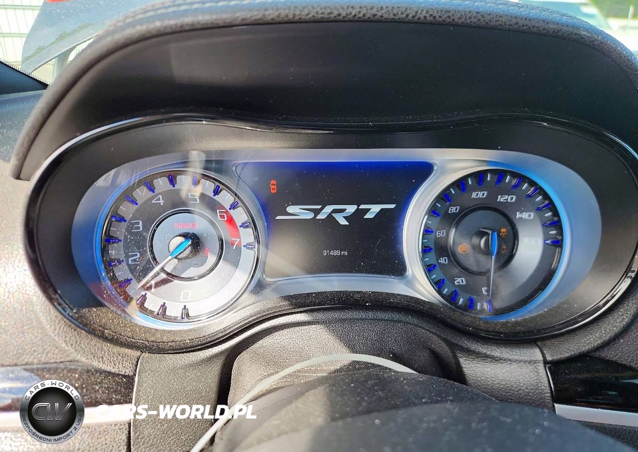 2018 Chrysler 300 S VIN:2C3CCABT6JH120436 - 9