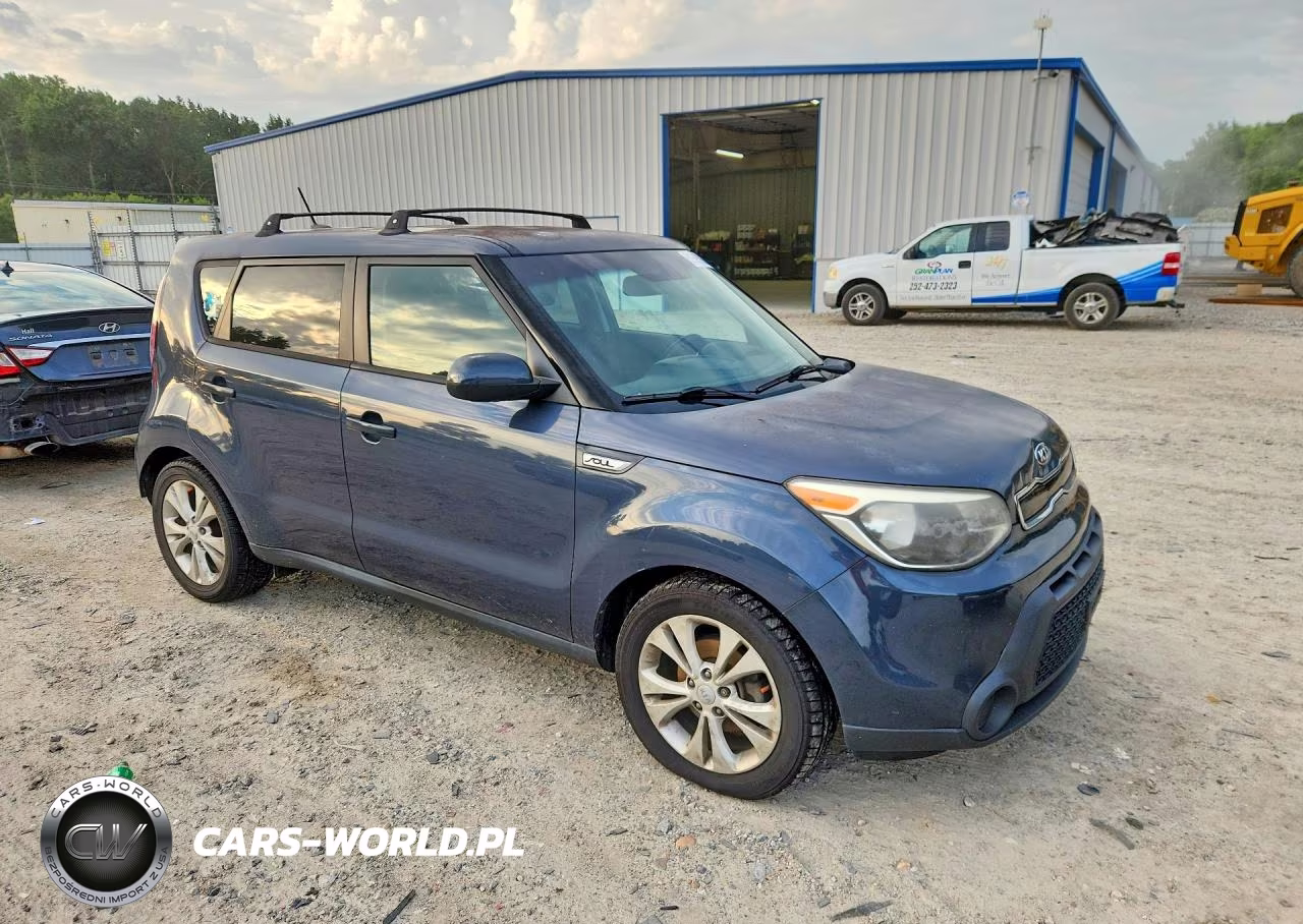 2015 Kia Soul + VIN:KNDJP3A53F7233737 - 4
