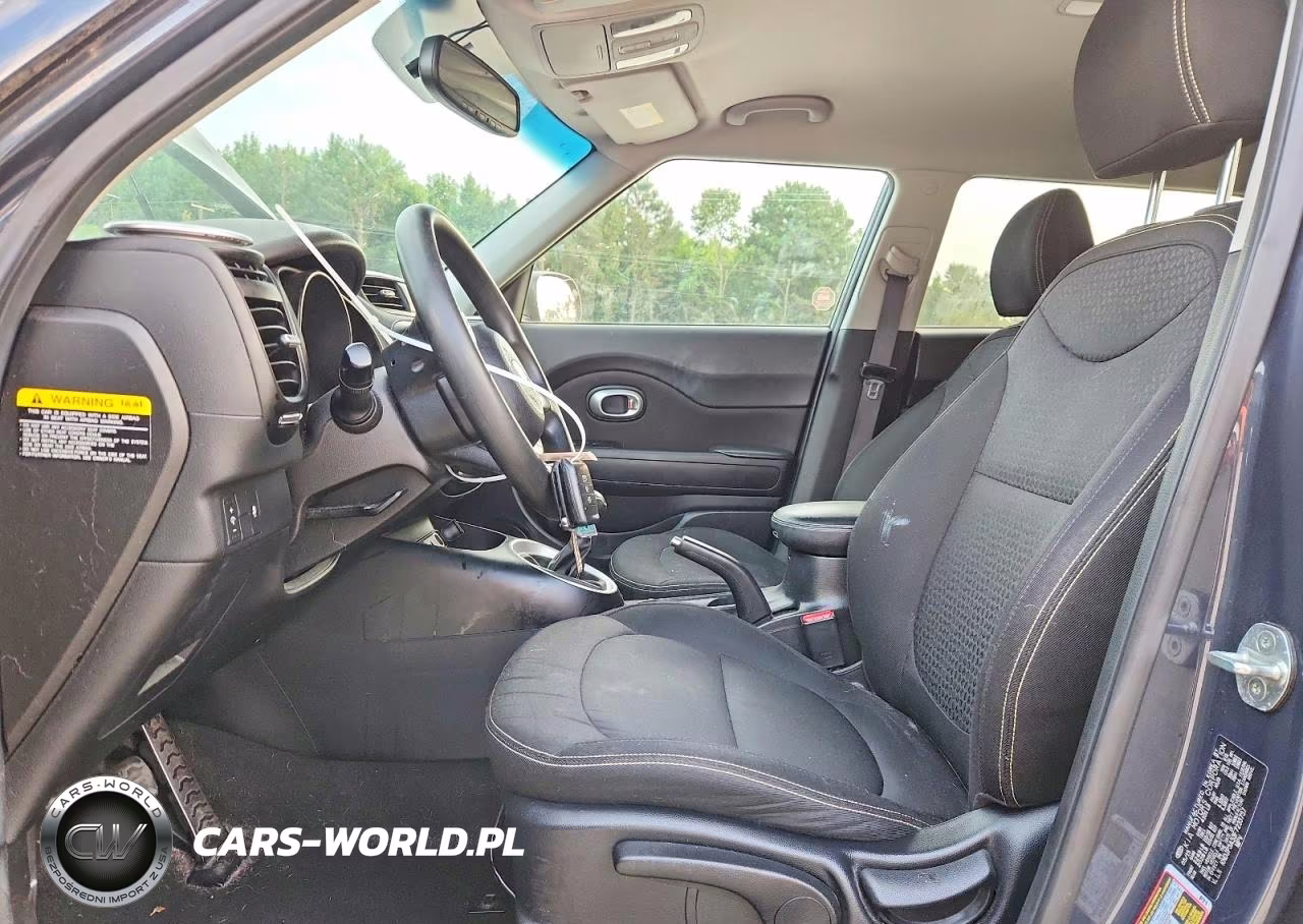 2015 Kia Soul + VIN:KNDJP3A53F7233737 - 7