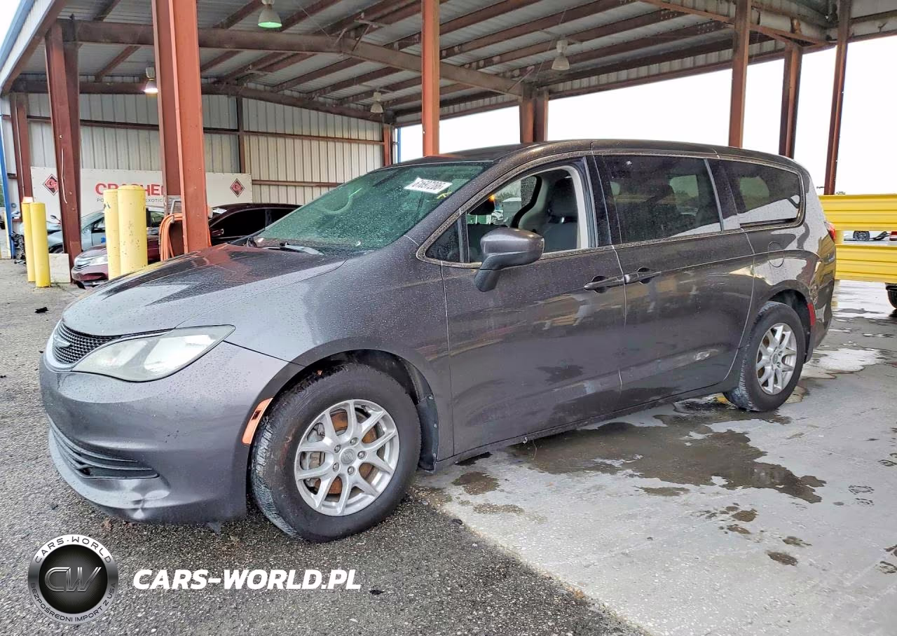 2017 Chrysler Pacifica Touring