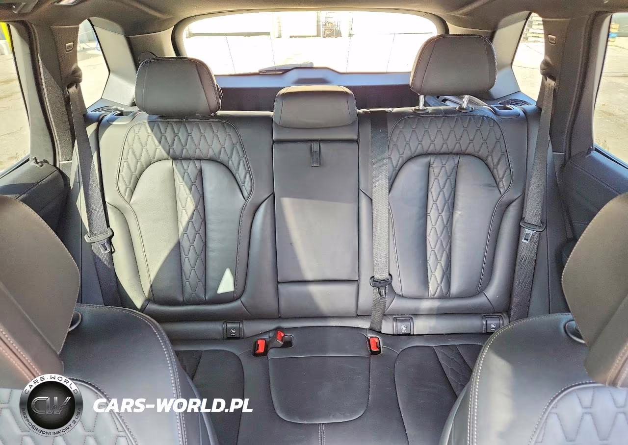 2020 BMW X5 xDrive40I VIN:5UXCR6C03L9B30616 - 10