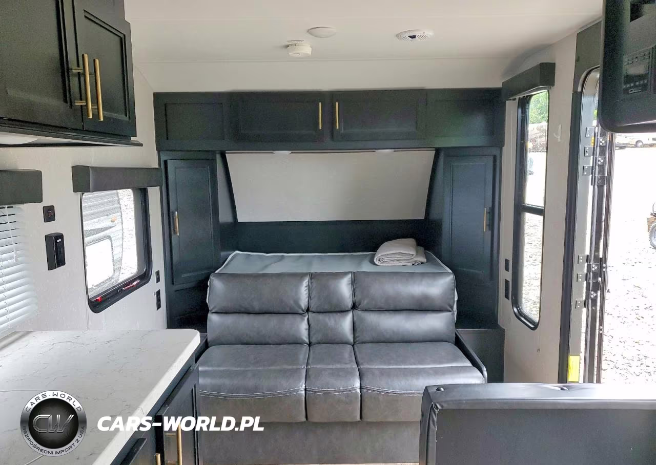 2021 Cherokee By Forest R Travel Trailer VIN:5ZT2CKEC6MY014344 - 5
