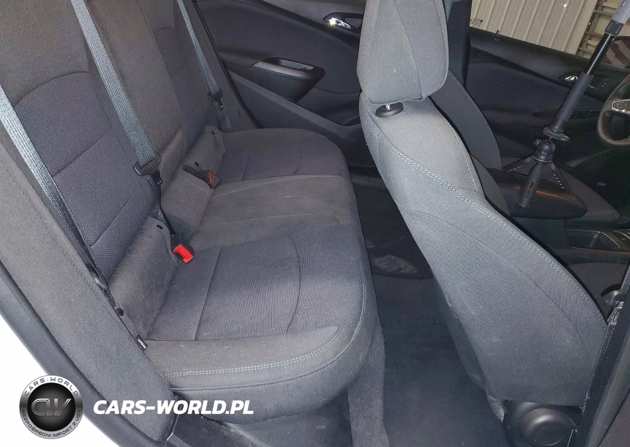 2018 Chevrolet Cruze Lt VIN:1G1BE5SM6J7115551 - 10