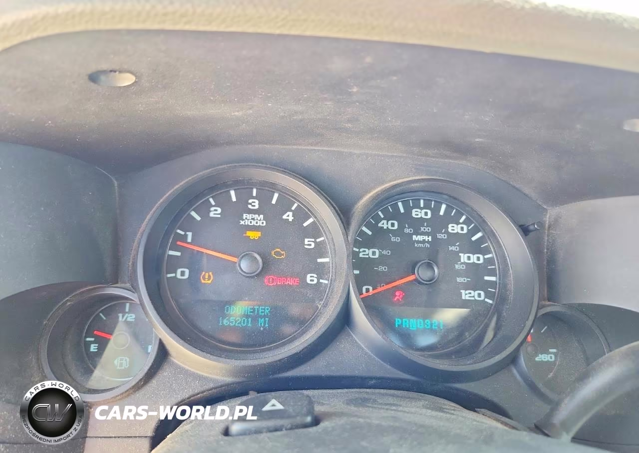 2008 Chevrolet Silverado C1500 VIN:1GCEC14X28Z167025 - 9