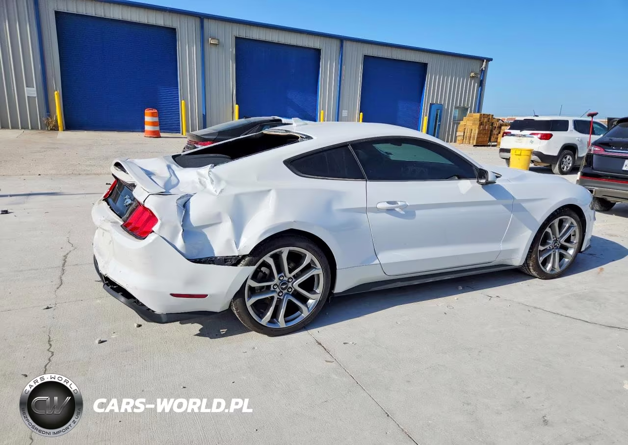 2022 Ford Mustang VIN:1FA6P8TH9N5130607 - 3