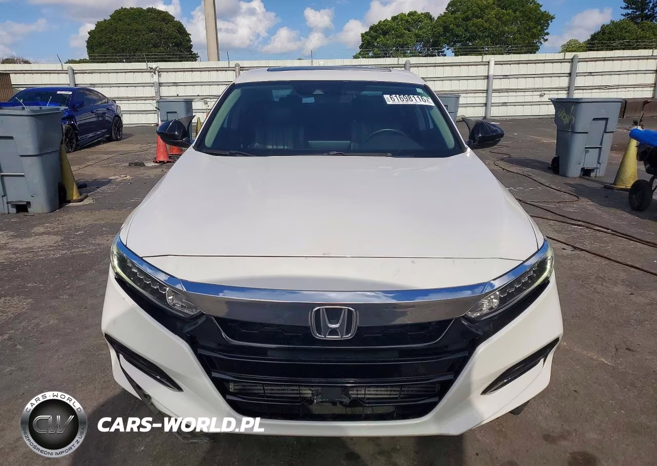 2018 Honda Accord Exl VIN:1HGCV1F6XJA068285 - 5