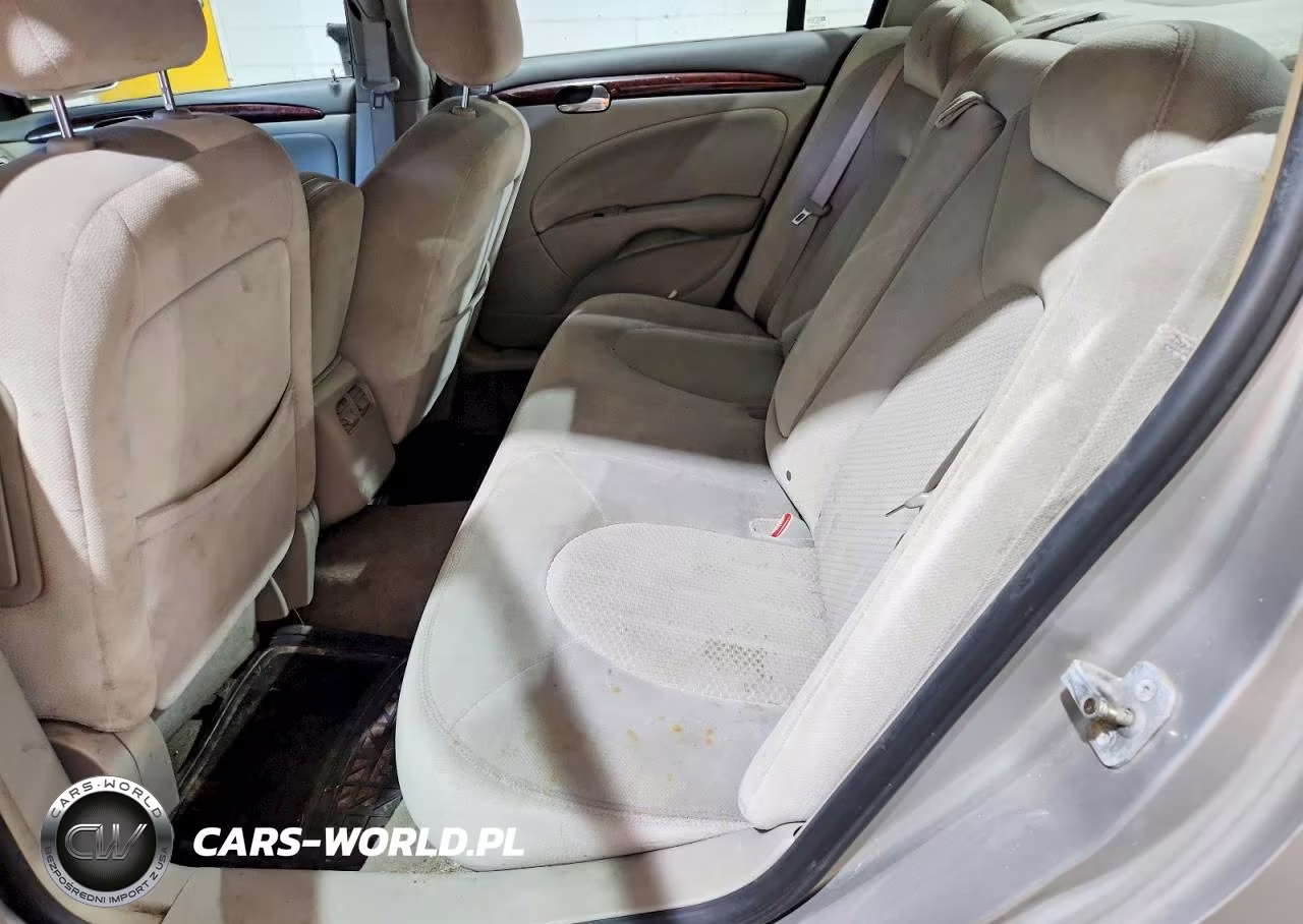 2007 Buick Lucerne Cx VIN:1G4HP57237U155580 - 10