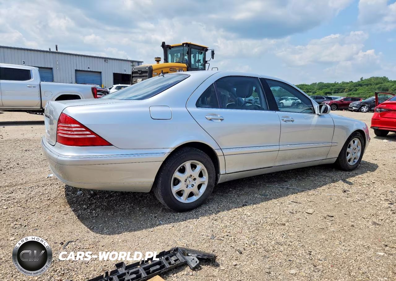 2000 Mercedes-Benz S 500 VIN:WDBNG75J7YA106400 - 3