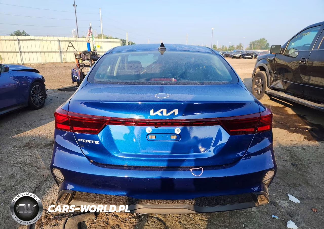 2023 Kia Forte Lxs VIN:3KPF24AD9PE648189 - 6