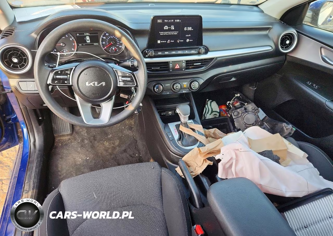 2023 Kia Forte Lxs VIN:3KPF24AD9PE648189 - 8