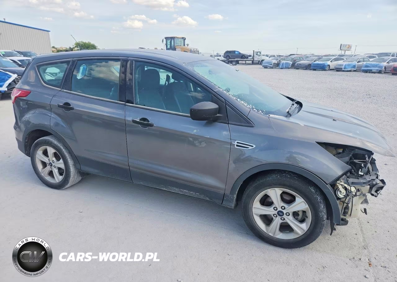 2014 Ford Escape S VIN:1FMCU0F7XEUE11584 - 4