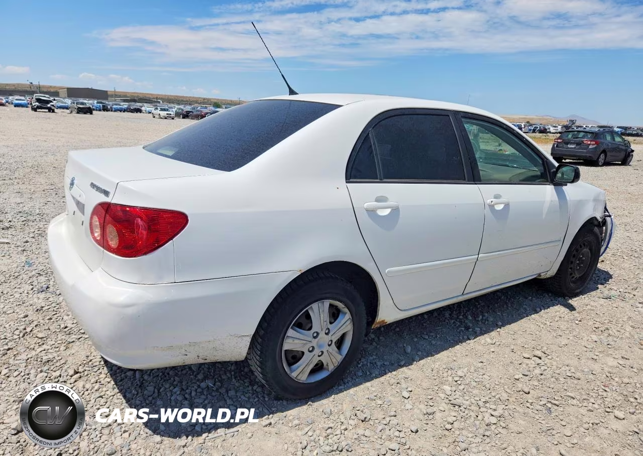 2007 Toyota Corolla Le VIN:1NXBR32E97Z881773 - 3