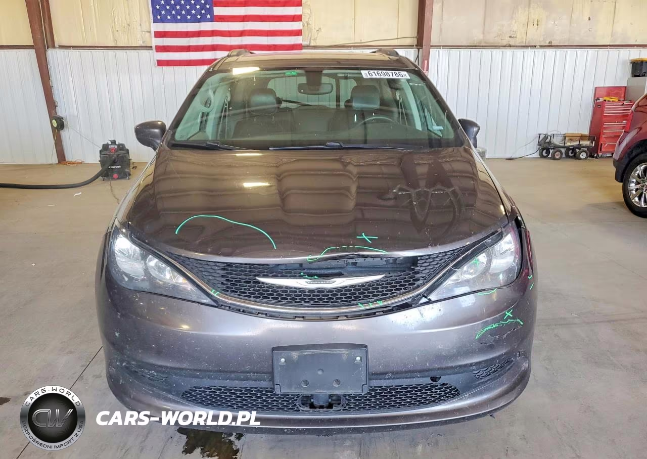 2021 Chrysler Voyager Lxi VIN:2C4RC1DG1MR508811 - 5