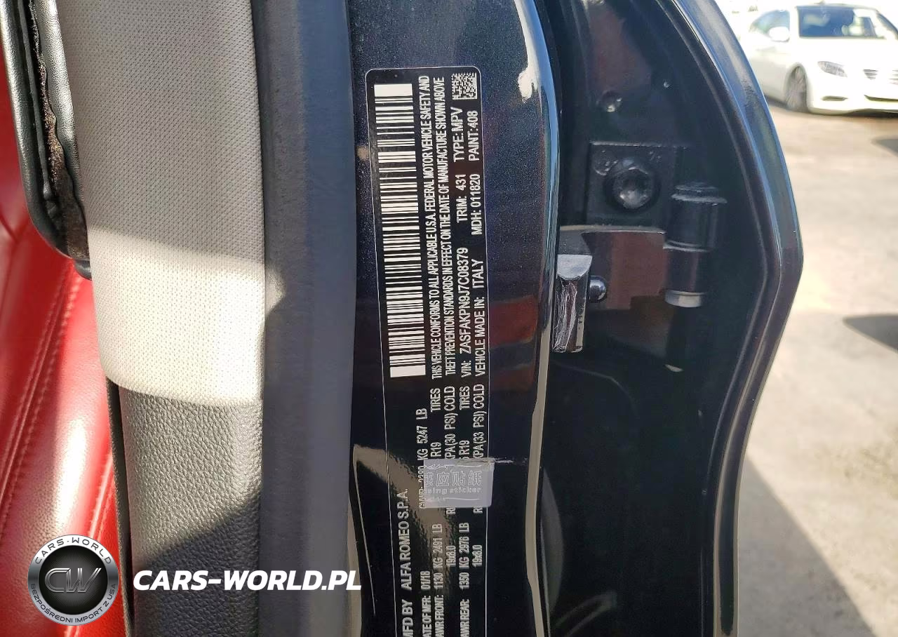 2018 Alfa Romeo Stelvio Sport VIN:ZASFAKPN9J7C08379 - 13