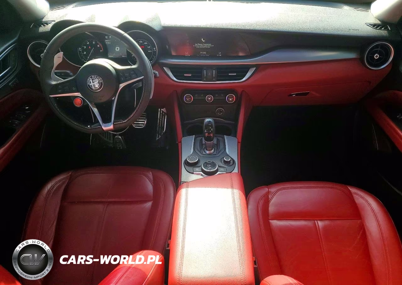 2018 Alfa Romeo Stelvio Sport VIN:ZASFAKPN9J7C08379 - 8