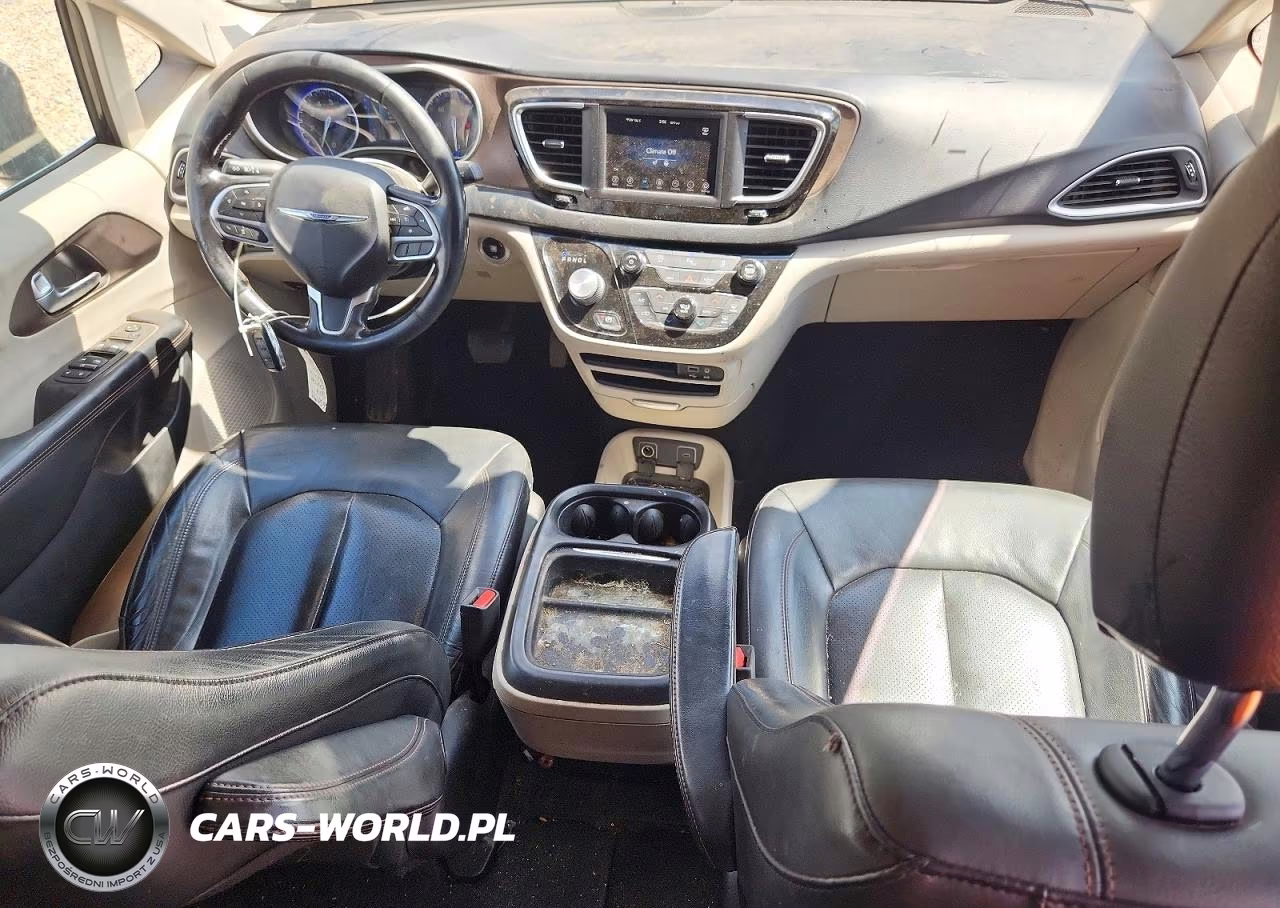 2019 Chrysler Pacifica Touring L VIN:2C4RC1BG4KR650473 - 8