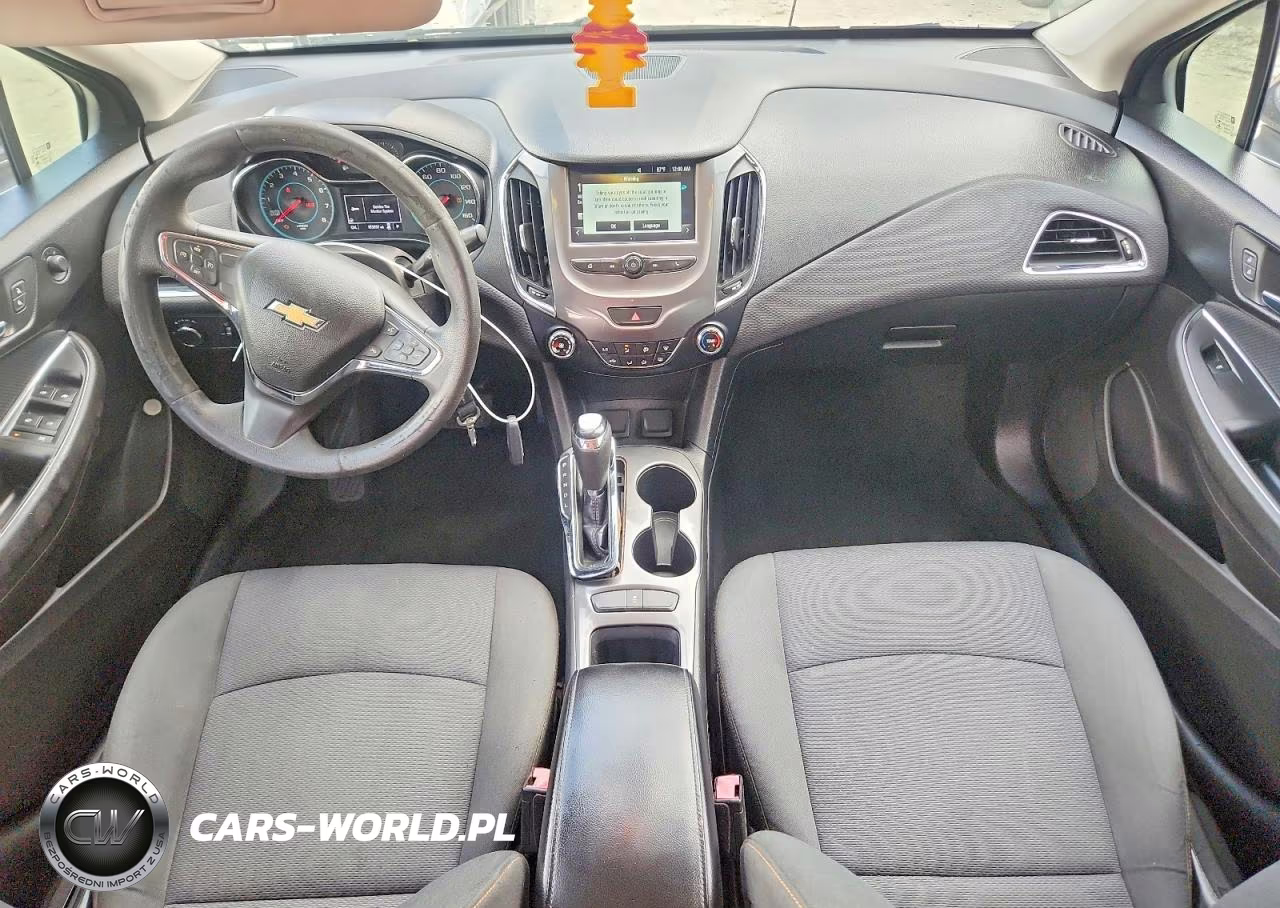 2018 Chevrolet Cruze Lt VIN:1G1BE5SMXJ7247258 - 8