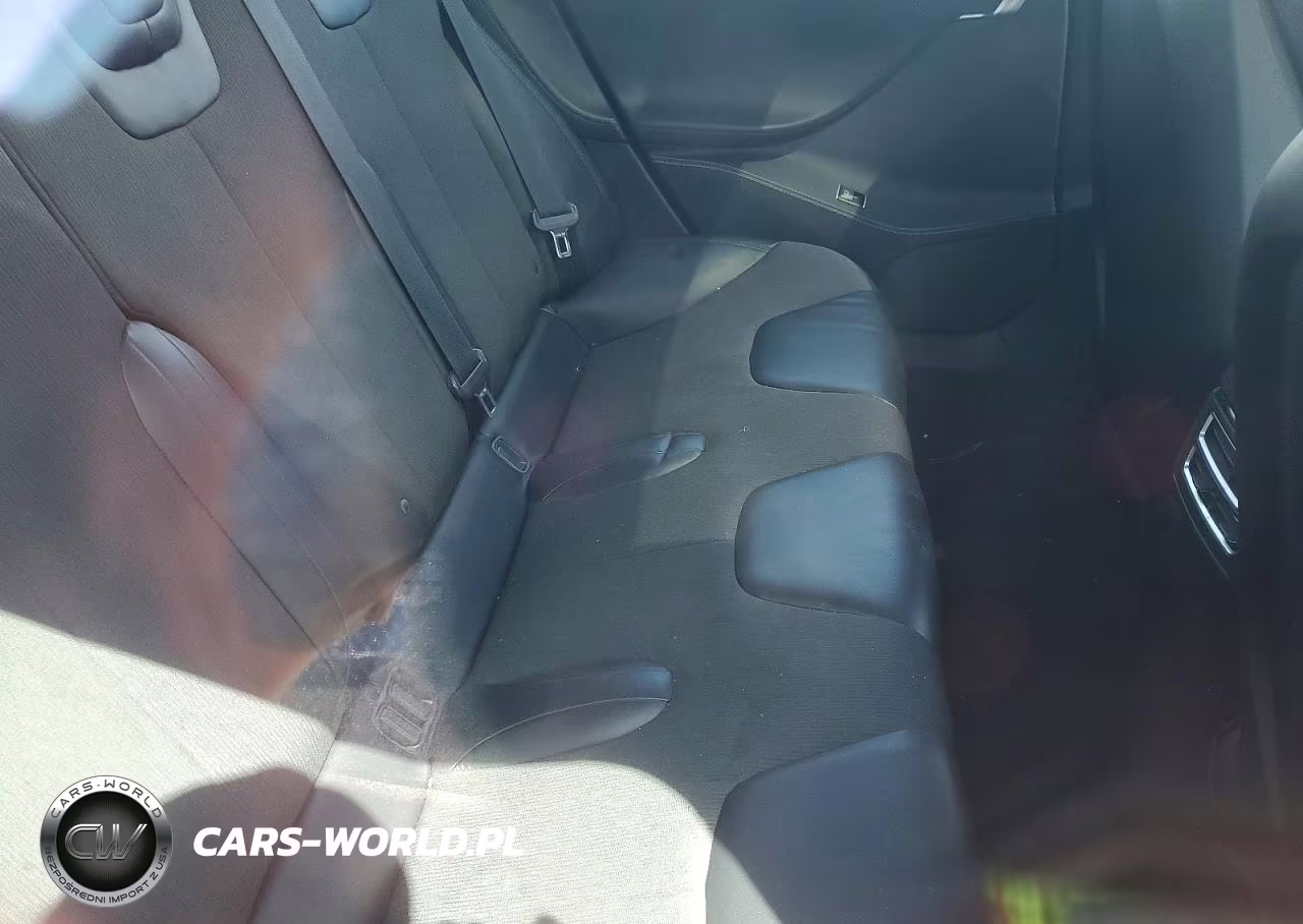 2013 Tesla Model S VIN:5YJSA1CP5DFP27162 - 10