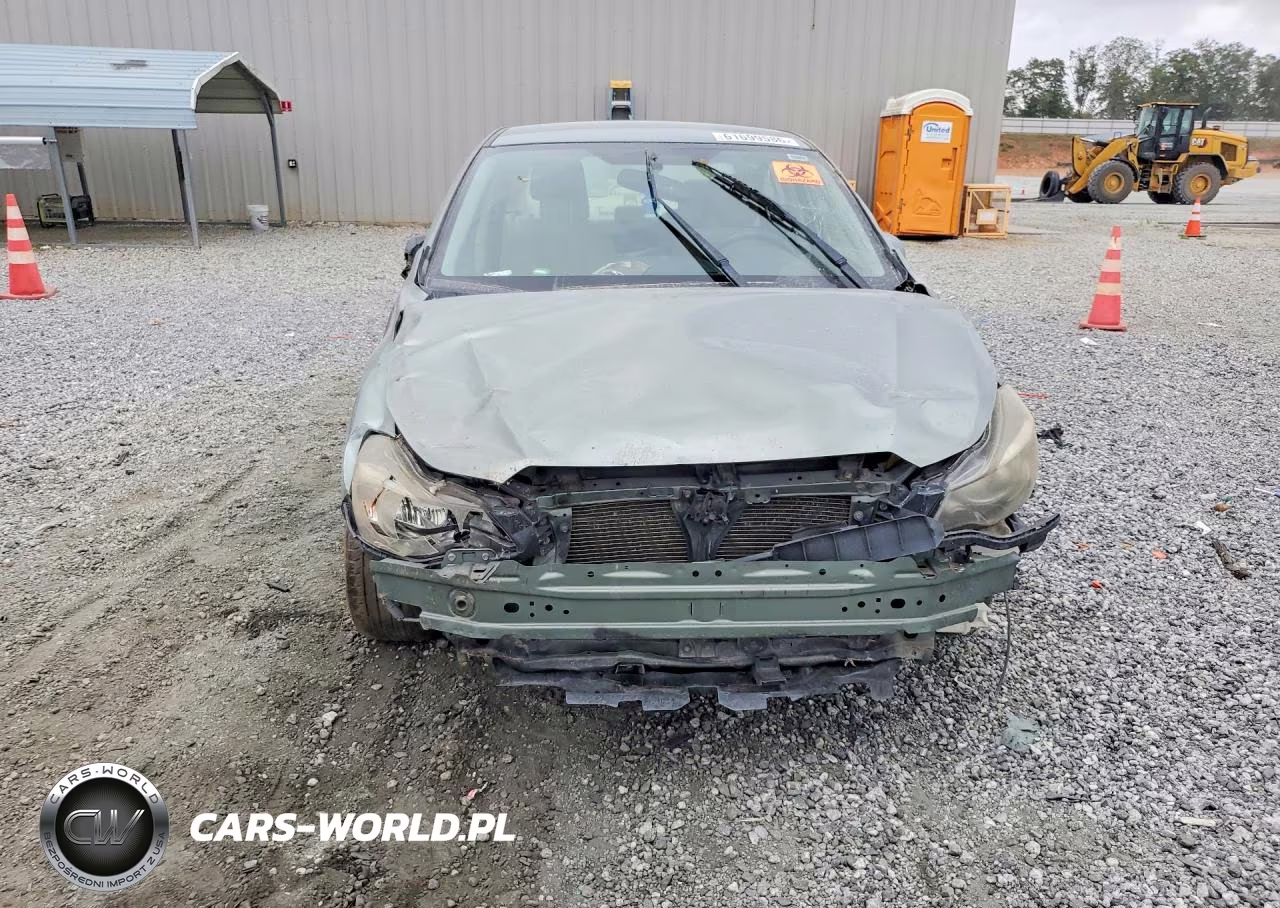 2015 Subaru Impreza Premium VIN:JF1GJAC63FH012841 - 5