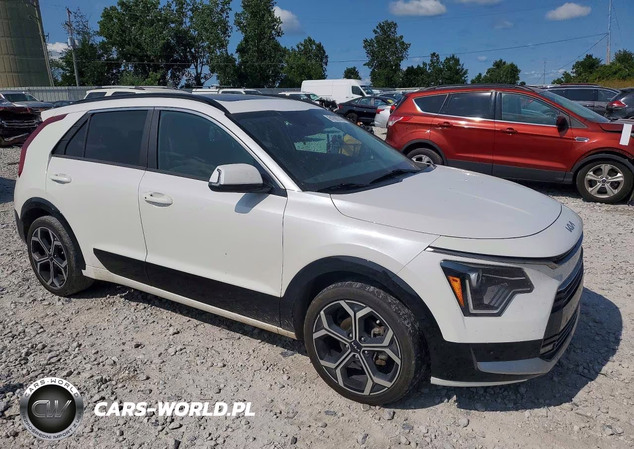 2023 Kia Niro Ex VIN:KNDCR3LE7P5098226 - 4
