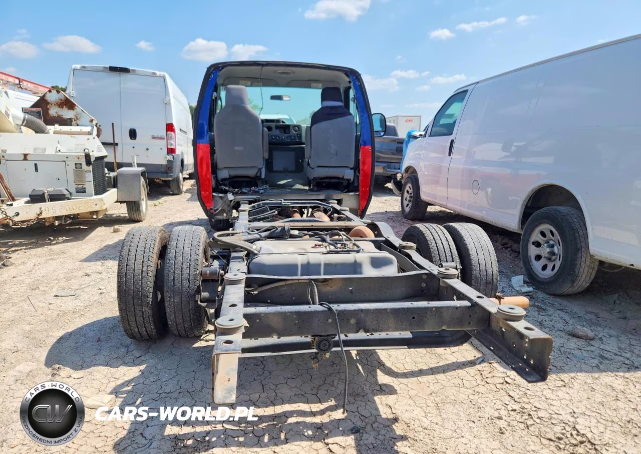 2015 Ford Econoline - Truck Cab And Chassis VIN:1FDWE3FS6FDA20529 - 6