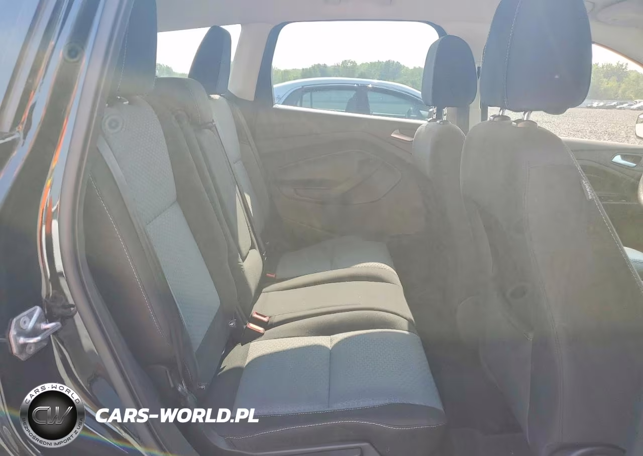 2017 Ford Escape Se VIN:1FMCU0GD4HUC46348 - 11