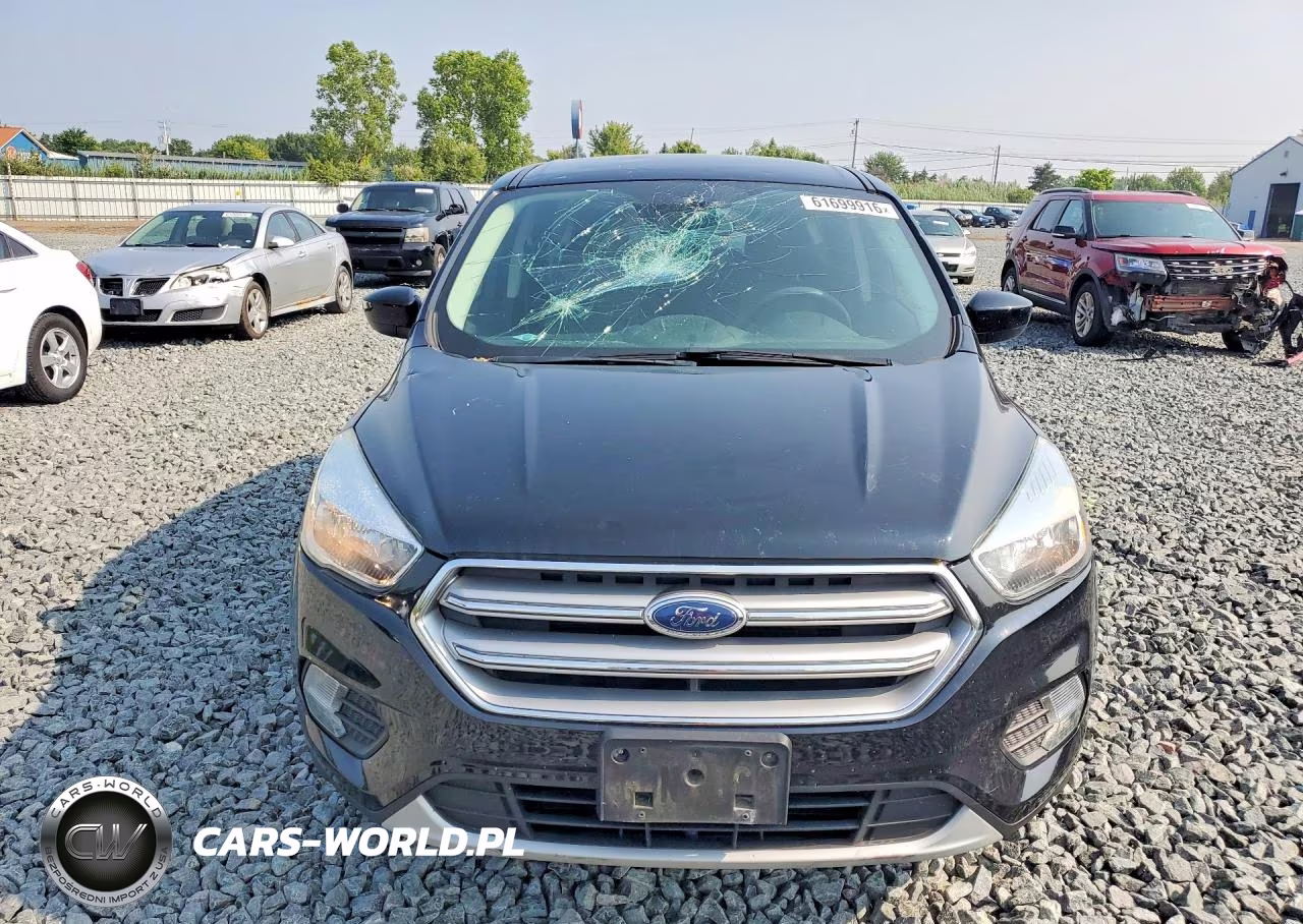 2017 Ford Escape Se VIN:1FMCU0GD4HUC46348 - 5
