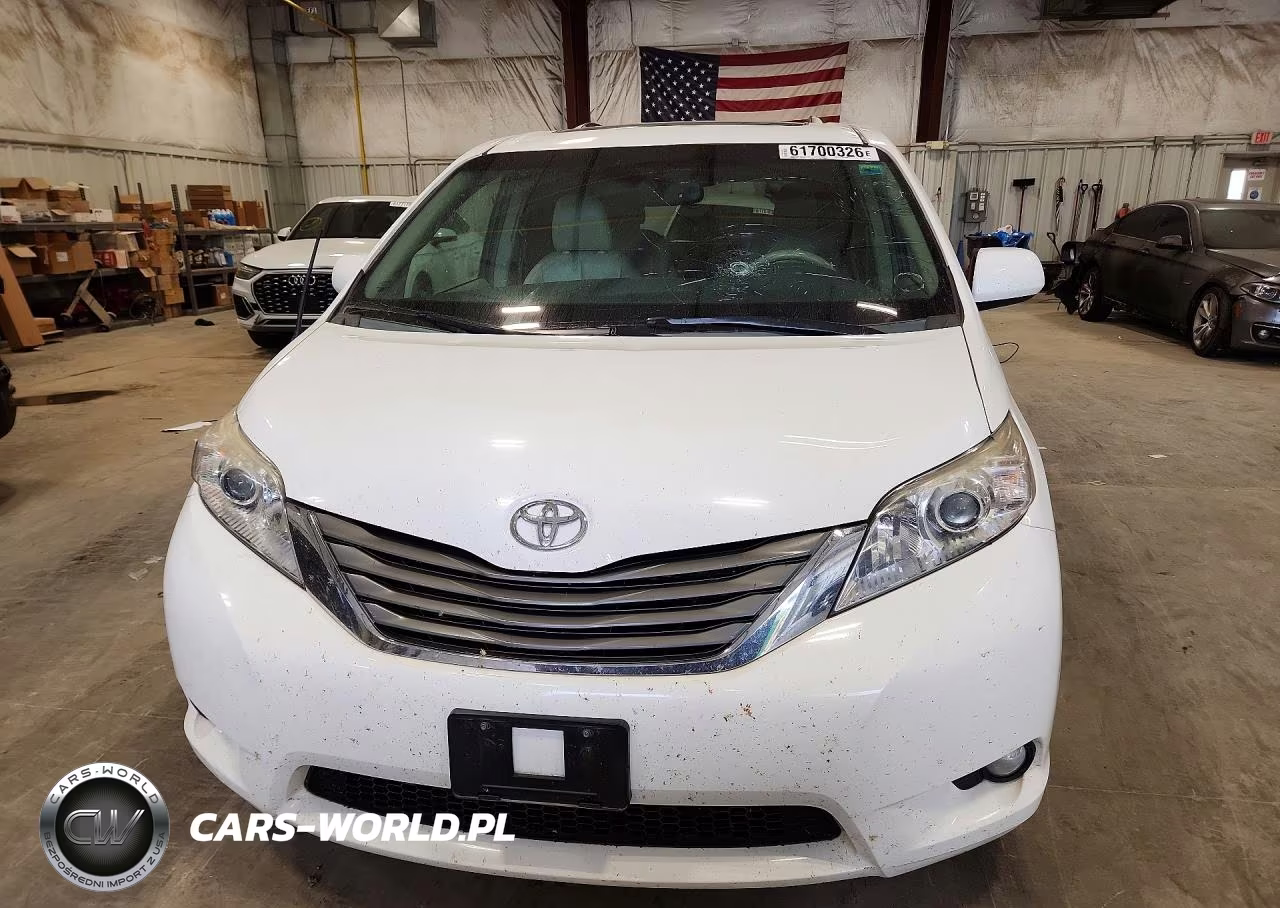 2014 Toyota Sienna Xle 8-Passenger VIN:5TDYK3DC2ES411942 - 5