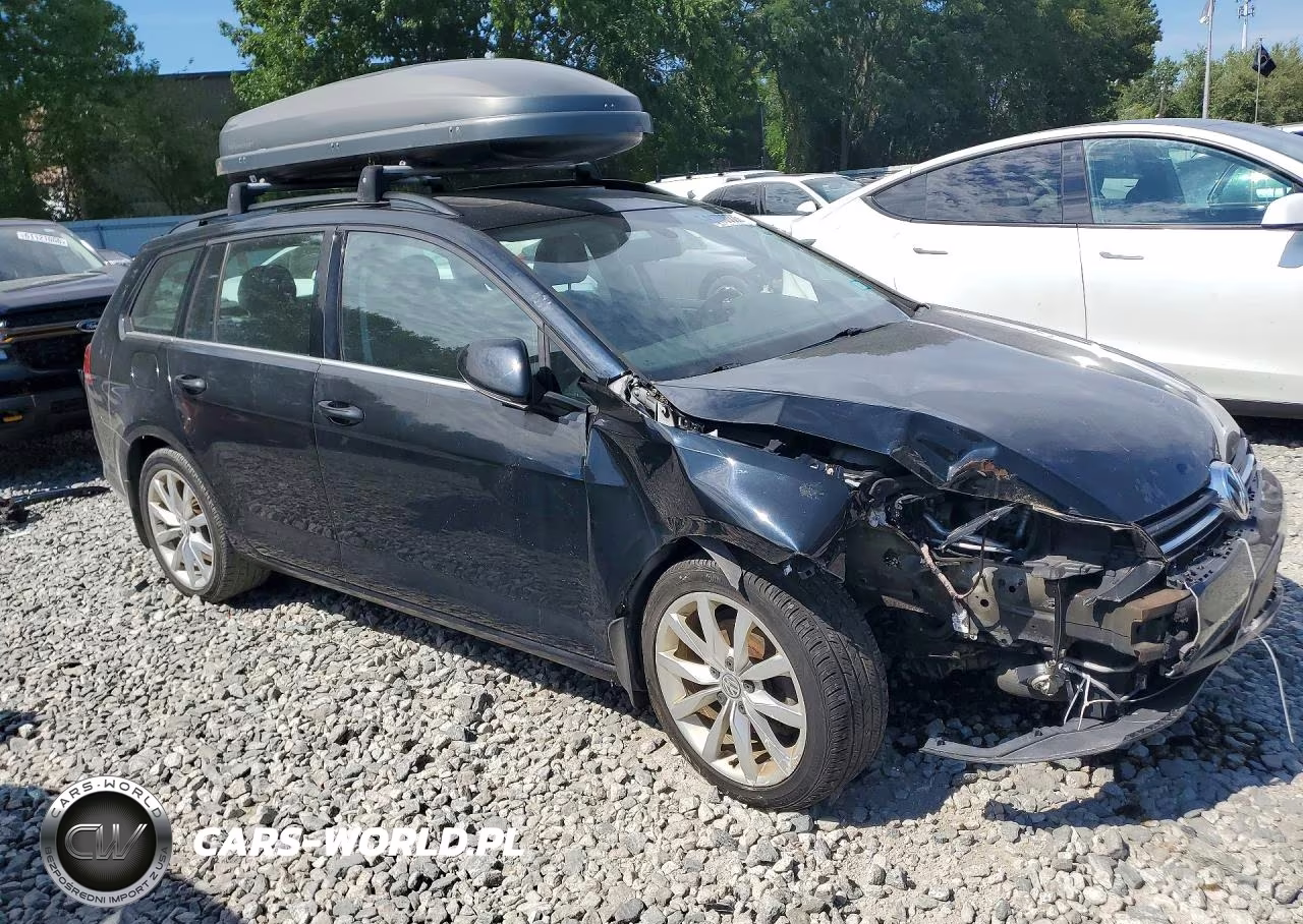 2015 Volkswagen Golf Sportwagen S VIN:3VWC17AU2FM519588 - 4