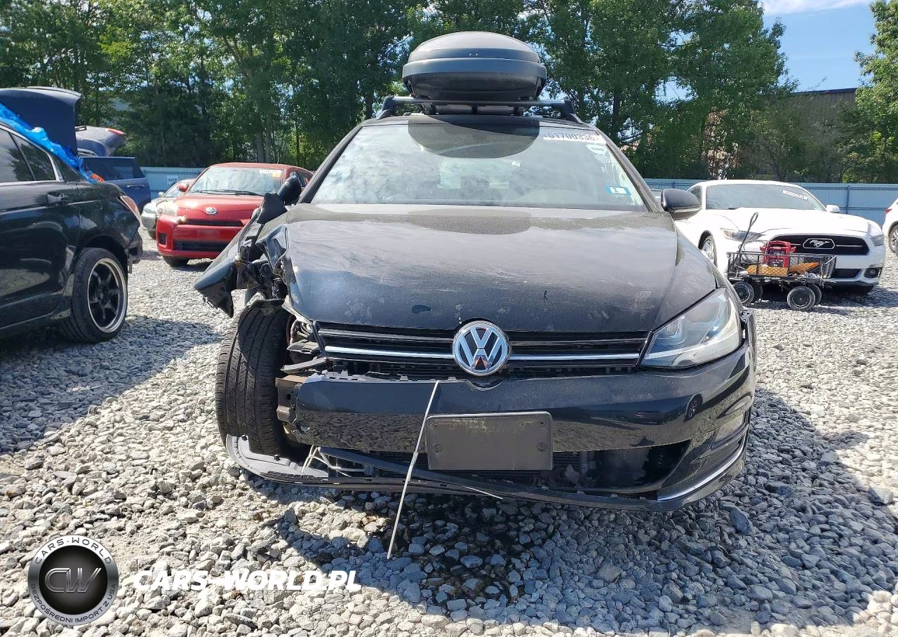 2015 Volkswagen Golf Sportwagen S VIN:3VWC17AU2FM519588 - 5