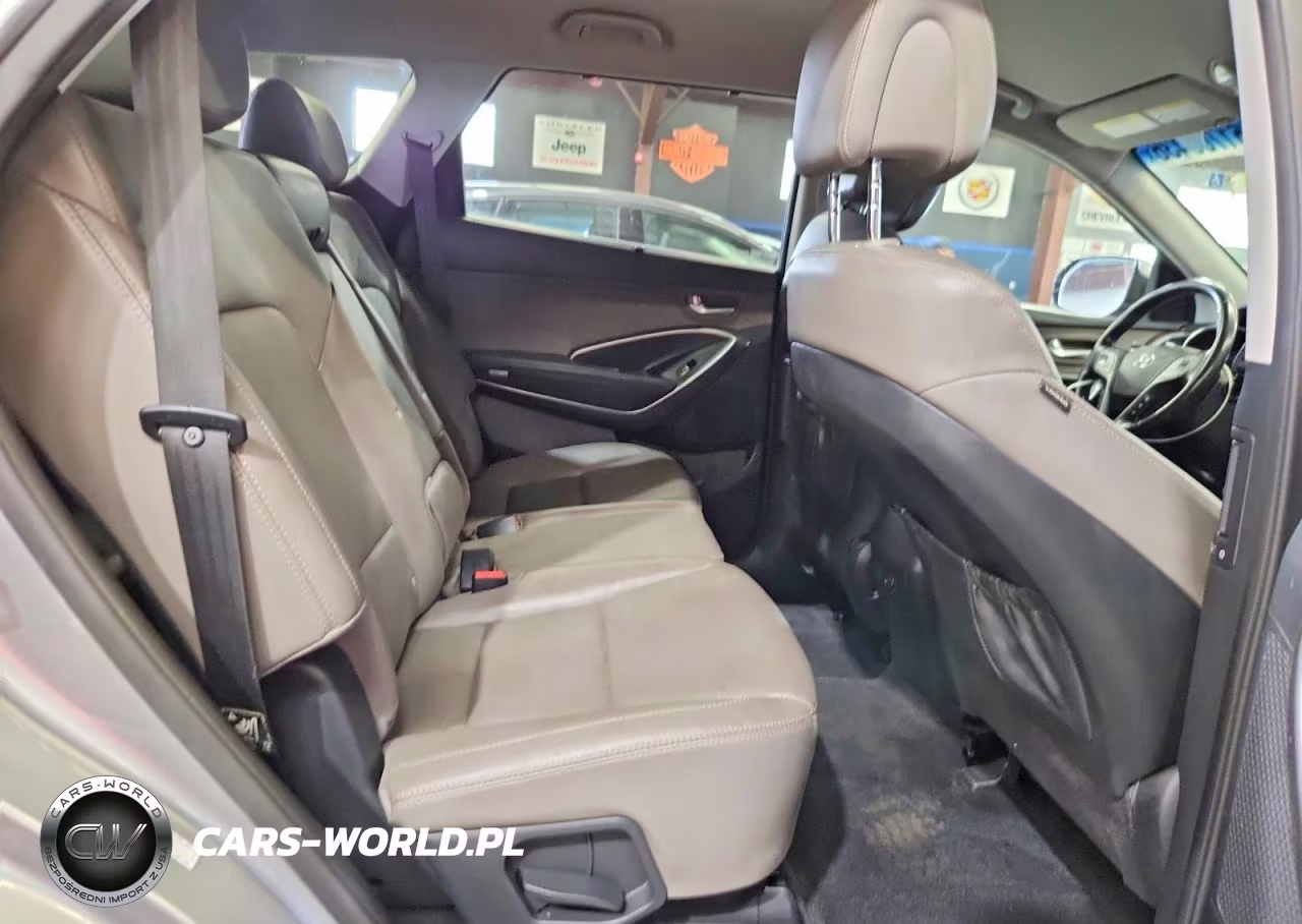 2018 Hyundai Santa Fe Se VIN:KM8SNDHF5JU291918 - 11