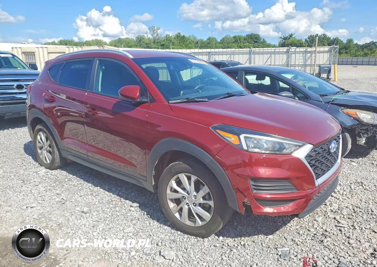 2019 Hyundai Tucson Value VIN:KM8J33A43KU913003 - 4