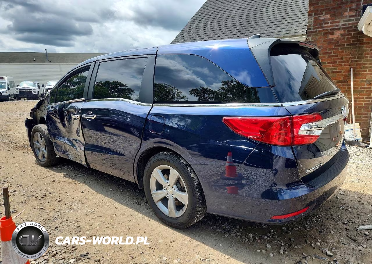 2018 Honda Odyssey Exl VIN:5FNRL6H71JB033837 - 2