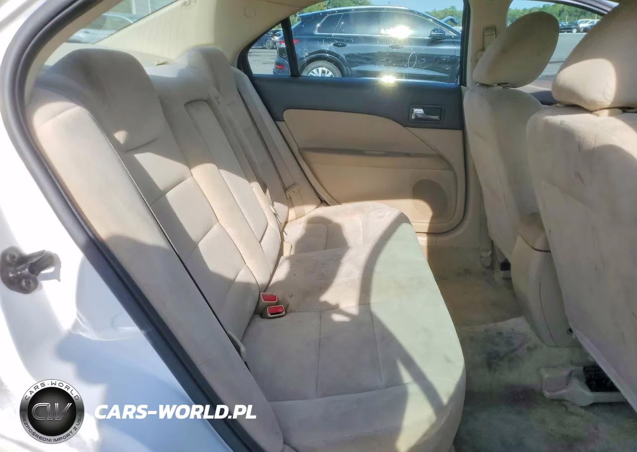 2009 Ford Fusion S VIN:3FAHP06Z39R153625 - 10