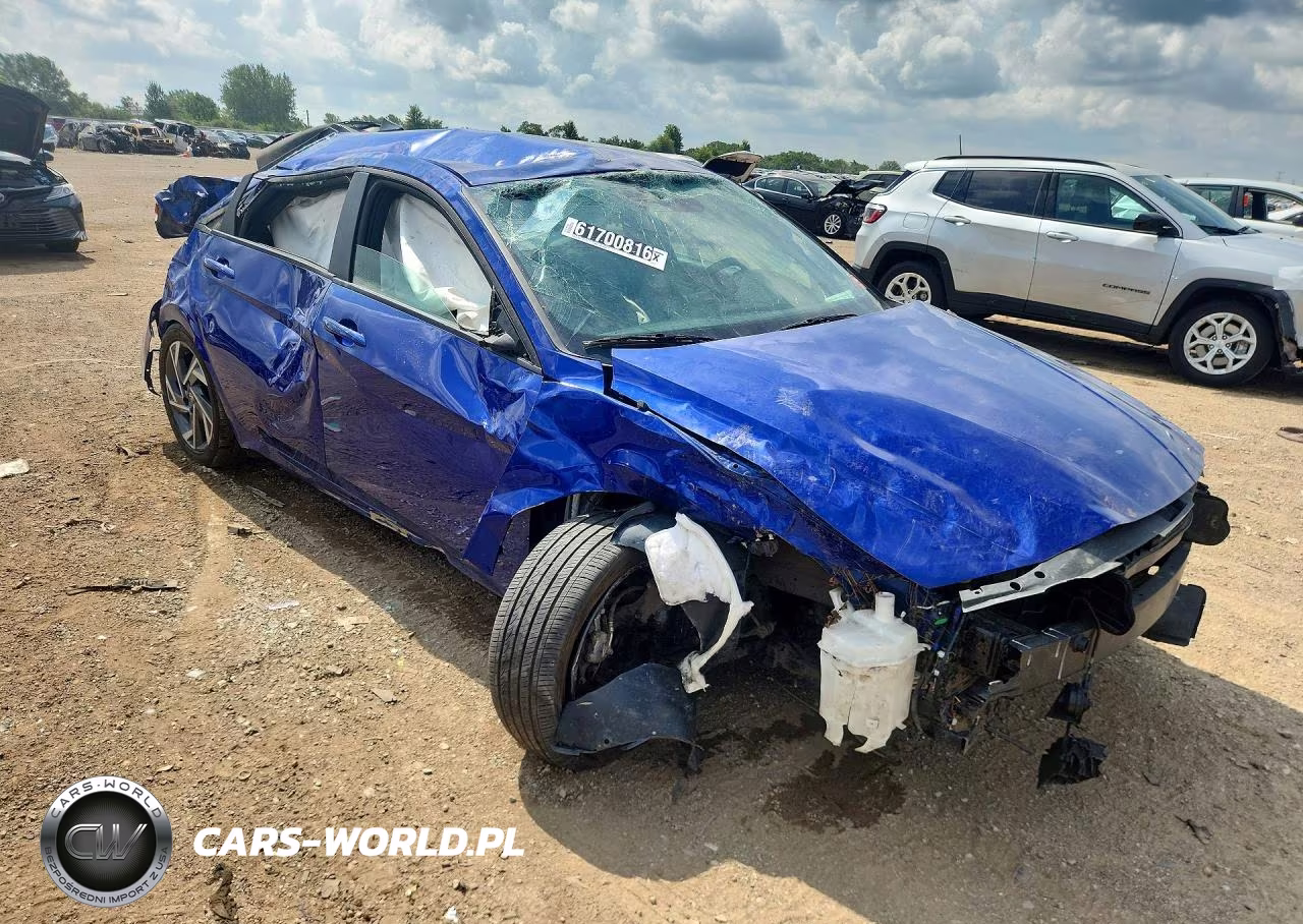 2025 Hyundai Elantra Sel Sport VIN:KMHLM4DG2SU876883 - 4