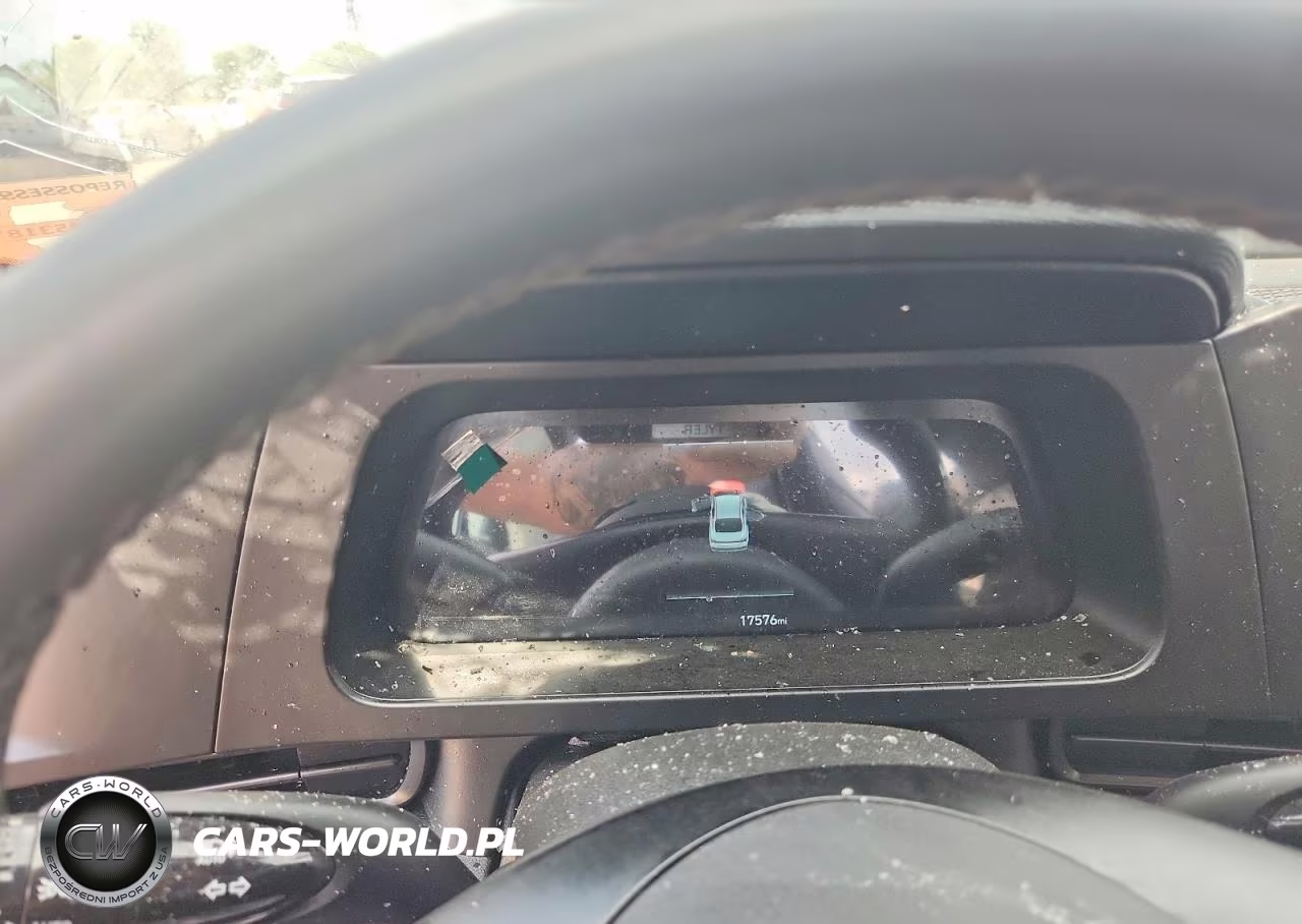 2025 Hyundai Elantra Sel Sport VIN:KMHLM4DG2SU876883 - 9