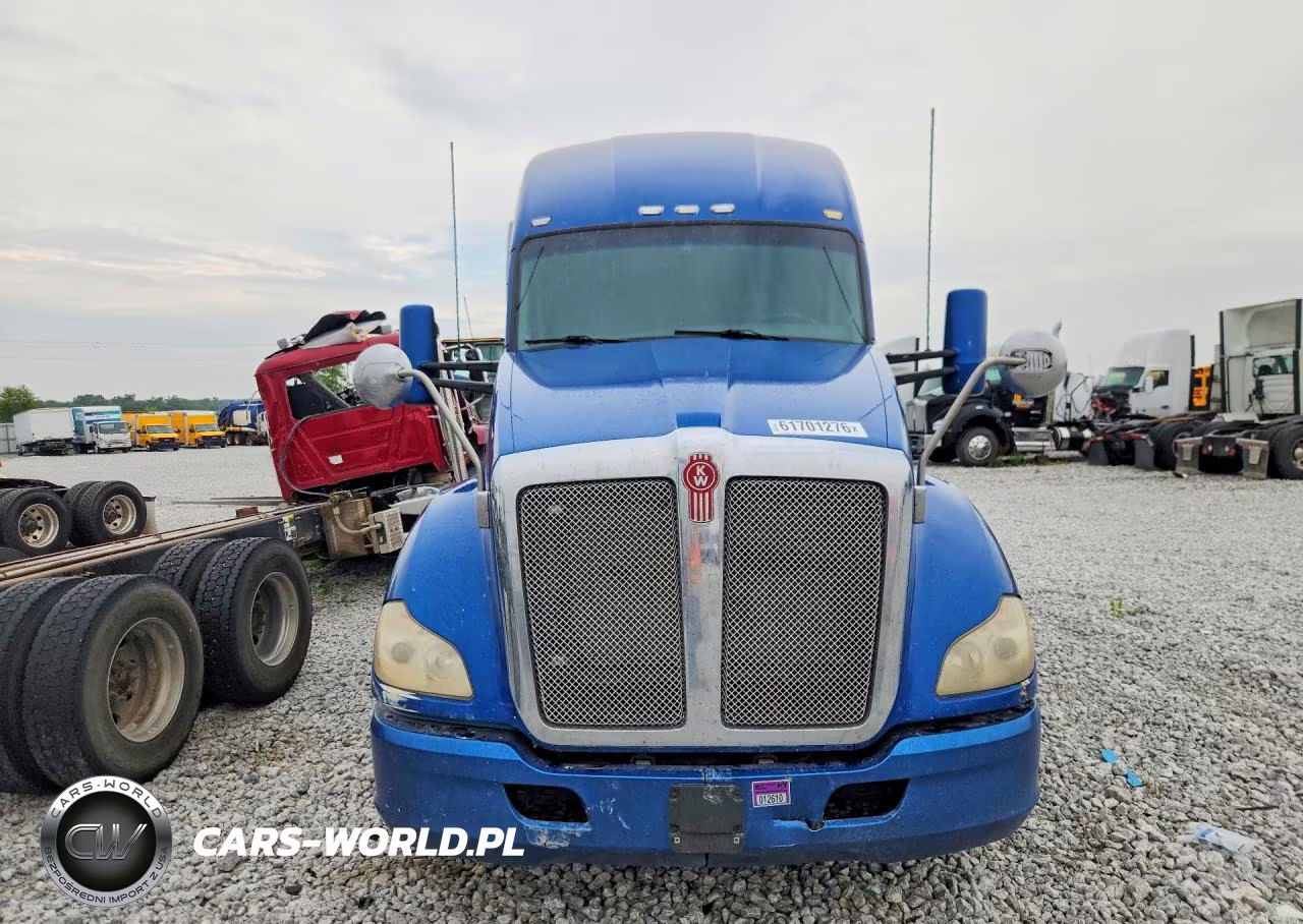 2017 Kenworth T680 Semi Truck VIN:1XKYD49X3HJ108606 - 5