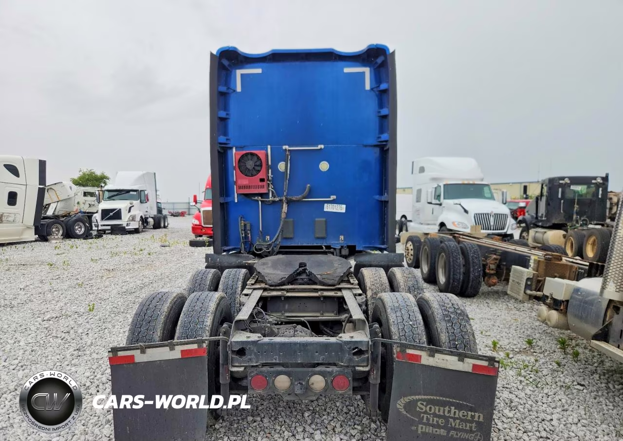 2017 Kenworth T680 Semi Truck VIN:1XKYD49X3HJ108606 - 6
